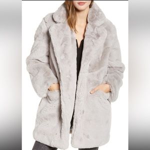 Apparis Sophie Faux Fur Coat Size M